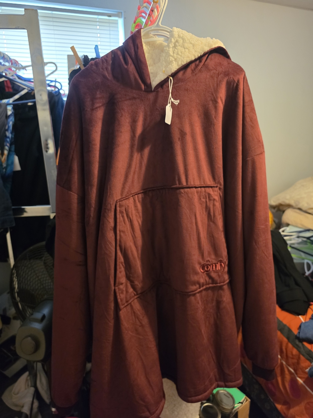Cozy Sherpa-Lined Hoodie - Deep Burgundy Sunggie